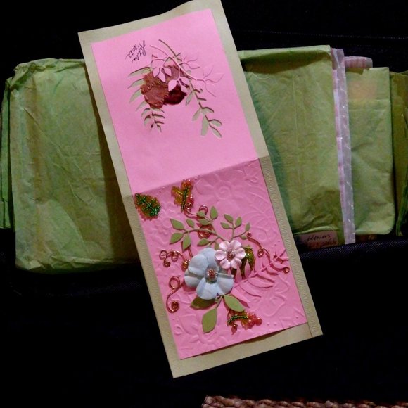 Bleu/Pink Flowers w Brass Vines Jewelled Sentiments - Picture 1 of 3